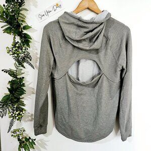 Under Armour Womens Loose Fit Hoodie With Back Cutout Detail In Medium ~SW98.13